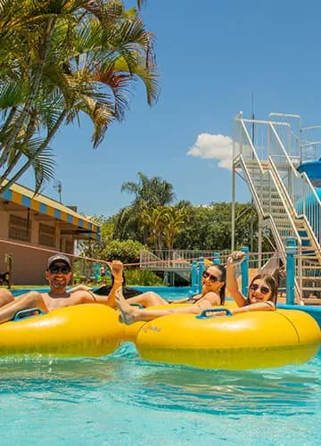 Outra foto de parque aquático