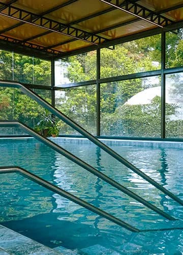 Outra foto de piscina aquecida